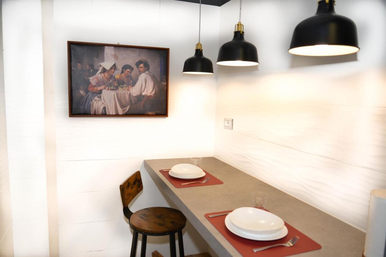 רומא Fidia Palace Marco Aurelio'S Apartment Colosseo מראה חיצוני תמונה